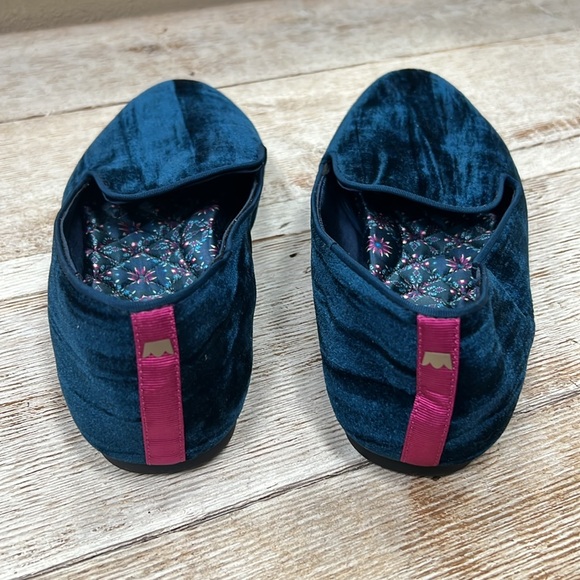 Birdies The Swan Velvet Slip On Shoes - Picture 5 of 7